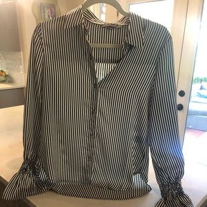 Olivaceous striped blouse